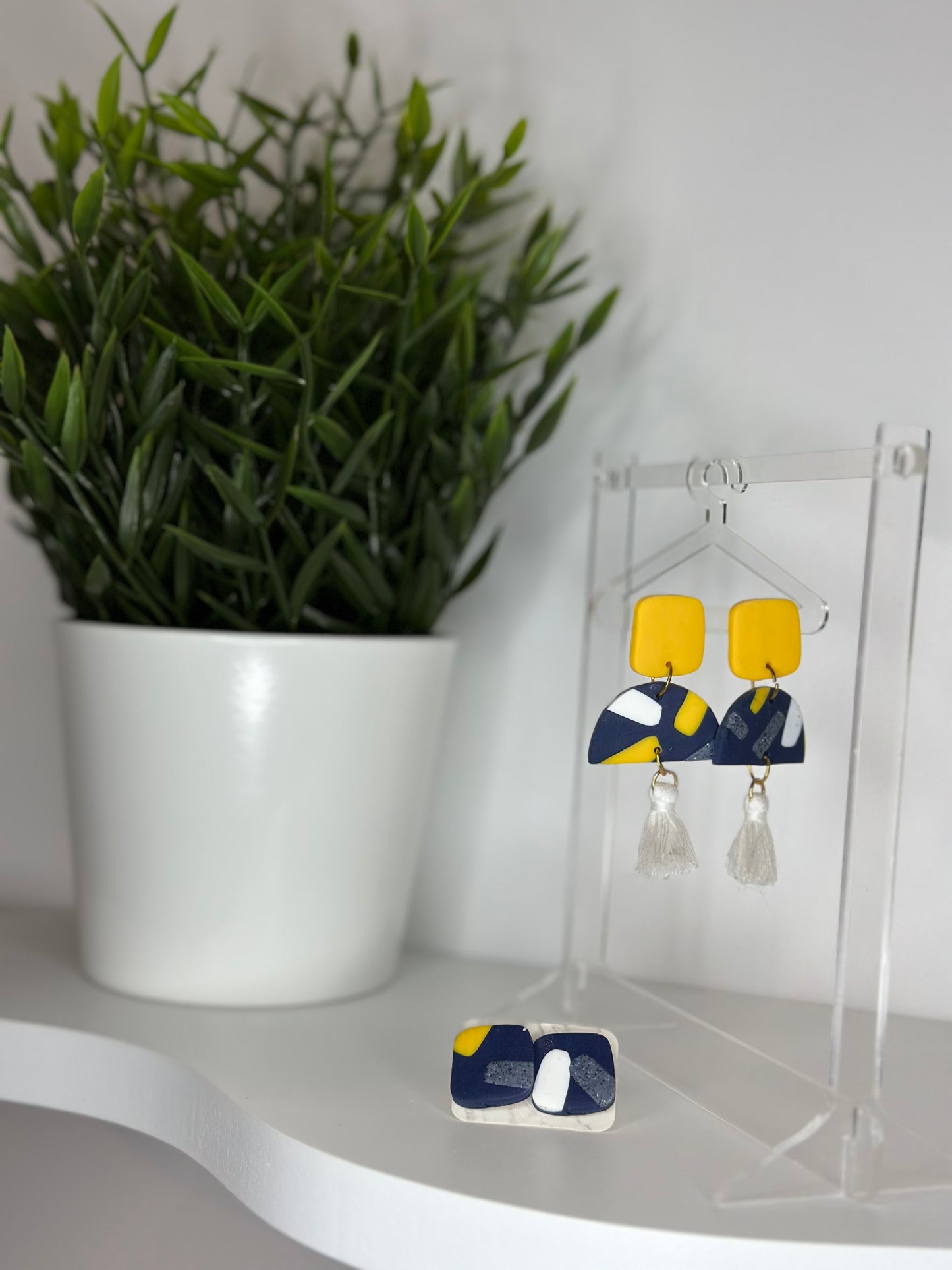 Collection - vermicelles jaune & marine