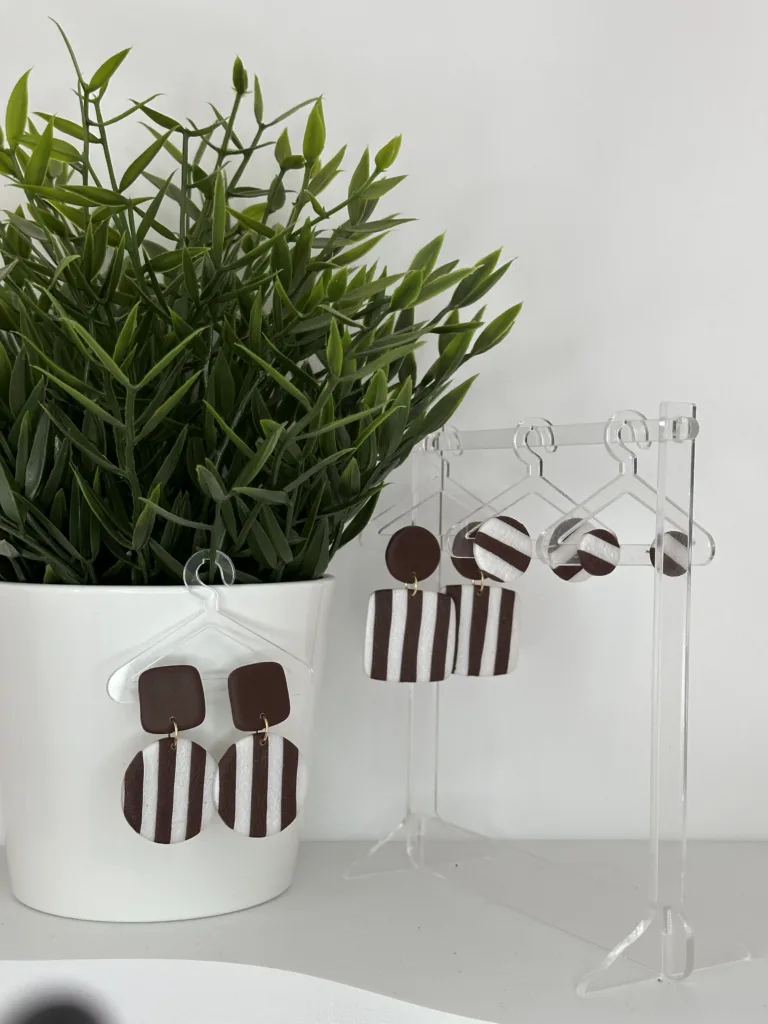 Collection – Rayée marron & blanc