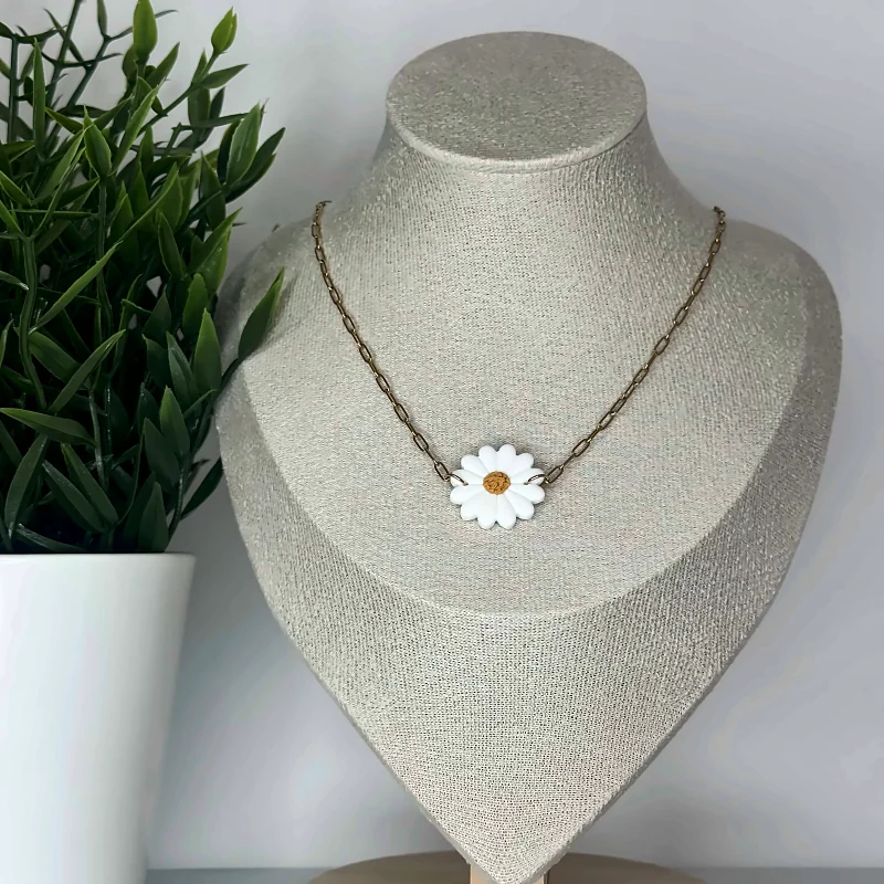 Collier marguerite Simple – bijou fait main en pâte polymère