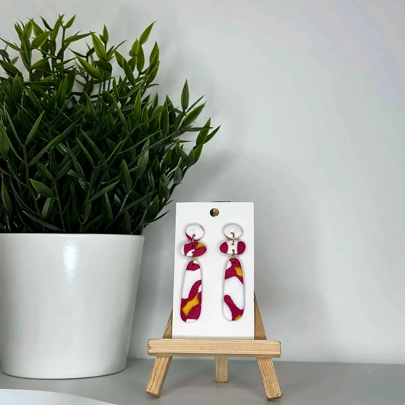 Boucles d’oreilles Sana Blanc Fushia & jaune – bijou fait main en pâte polymère